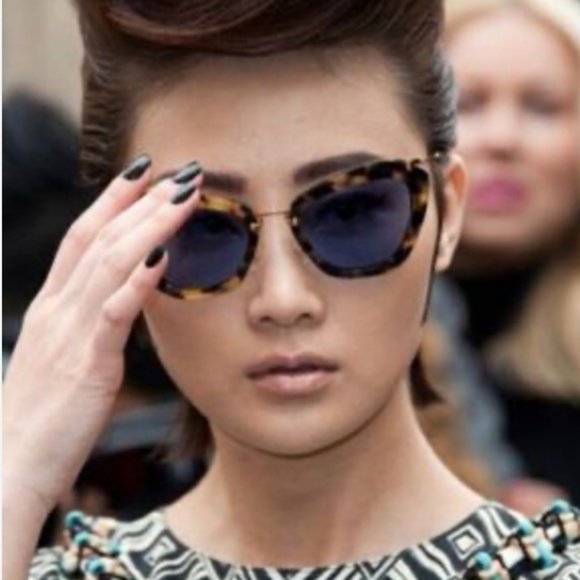 MIU MIU Cat Eye sunglasses